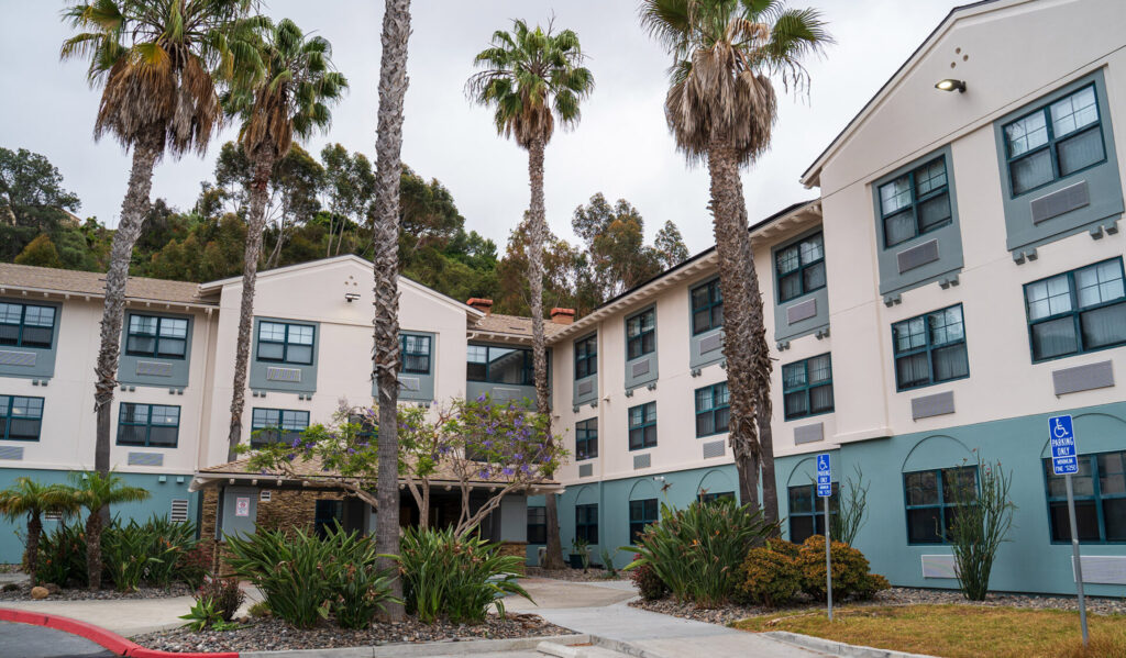 Presidio Palms 869